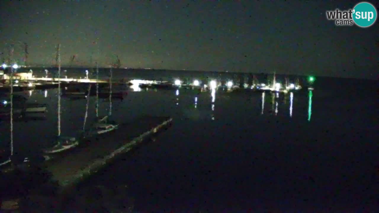 Webcam Sistiana – Pogled na marinu i zaljev