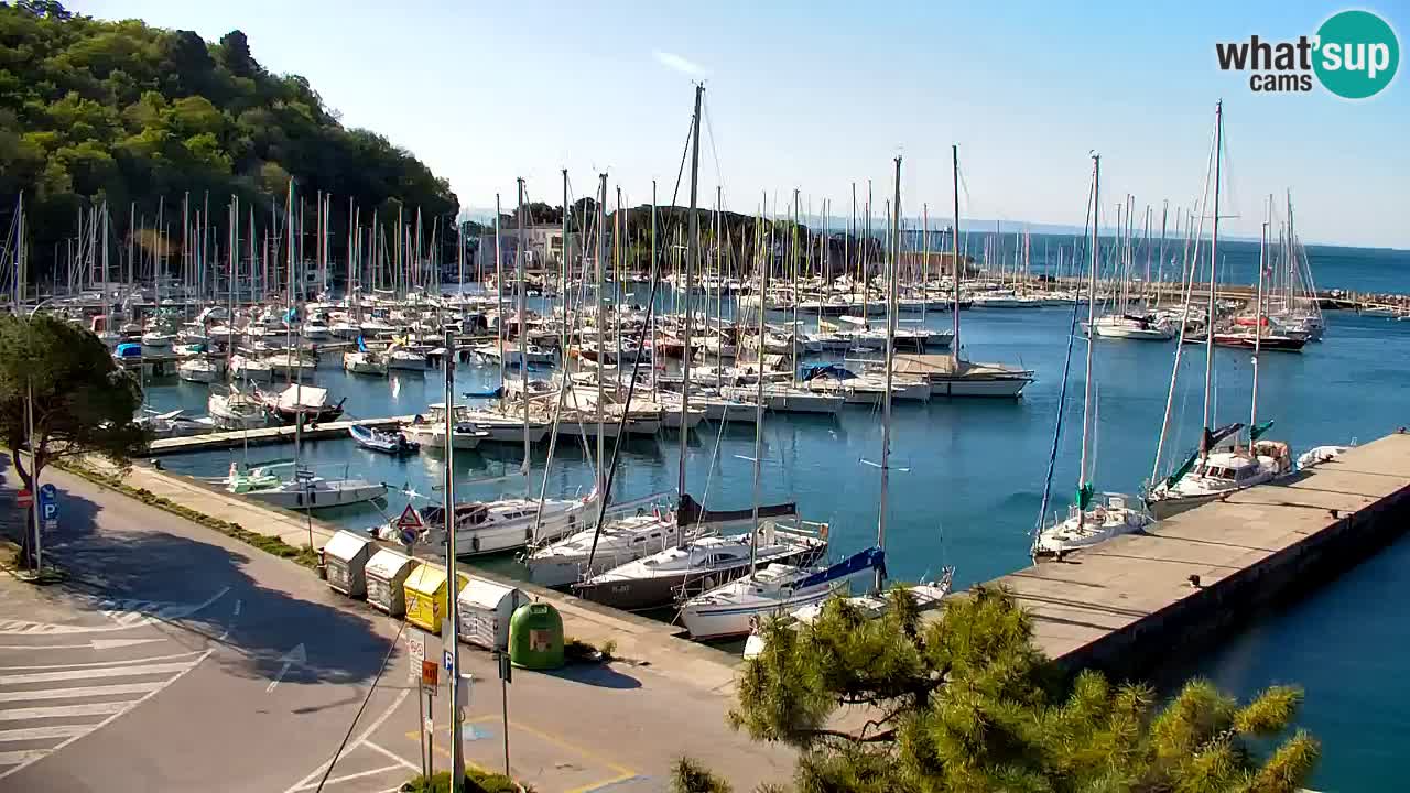 Webcam Sistiana – Vue sur la marina et la baie