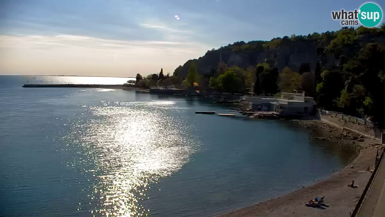 Webcam Sistiana – Vista sobre la marina y la bahía