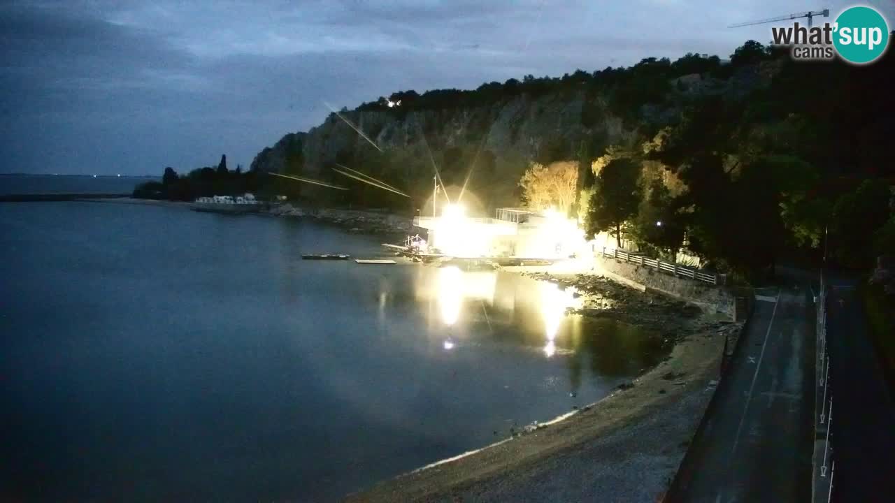 Webcam Sistiana – Vista sobre la marina y la bahía