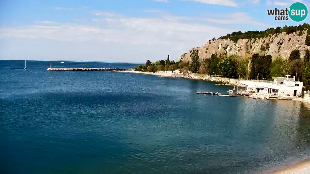 Webcam Sistiana – Vue sur la marina et la baie