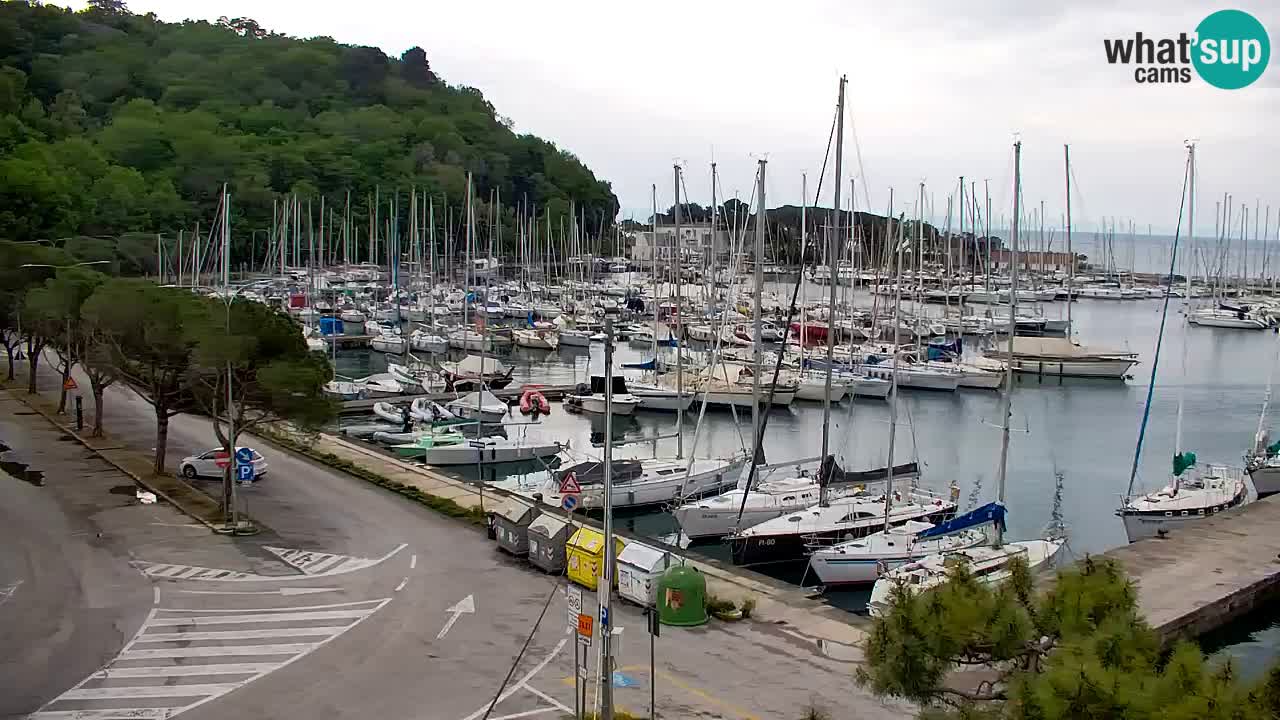 Webcam Sistiana – Vue sur la marina et la baie