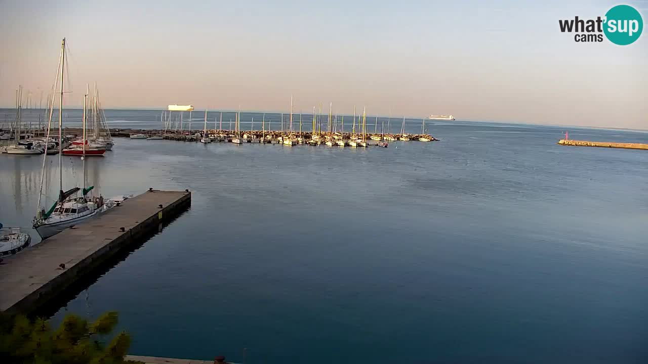 Webcam Sistiana – Vista sobre la marina y la bahía