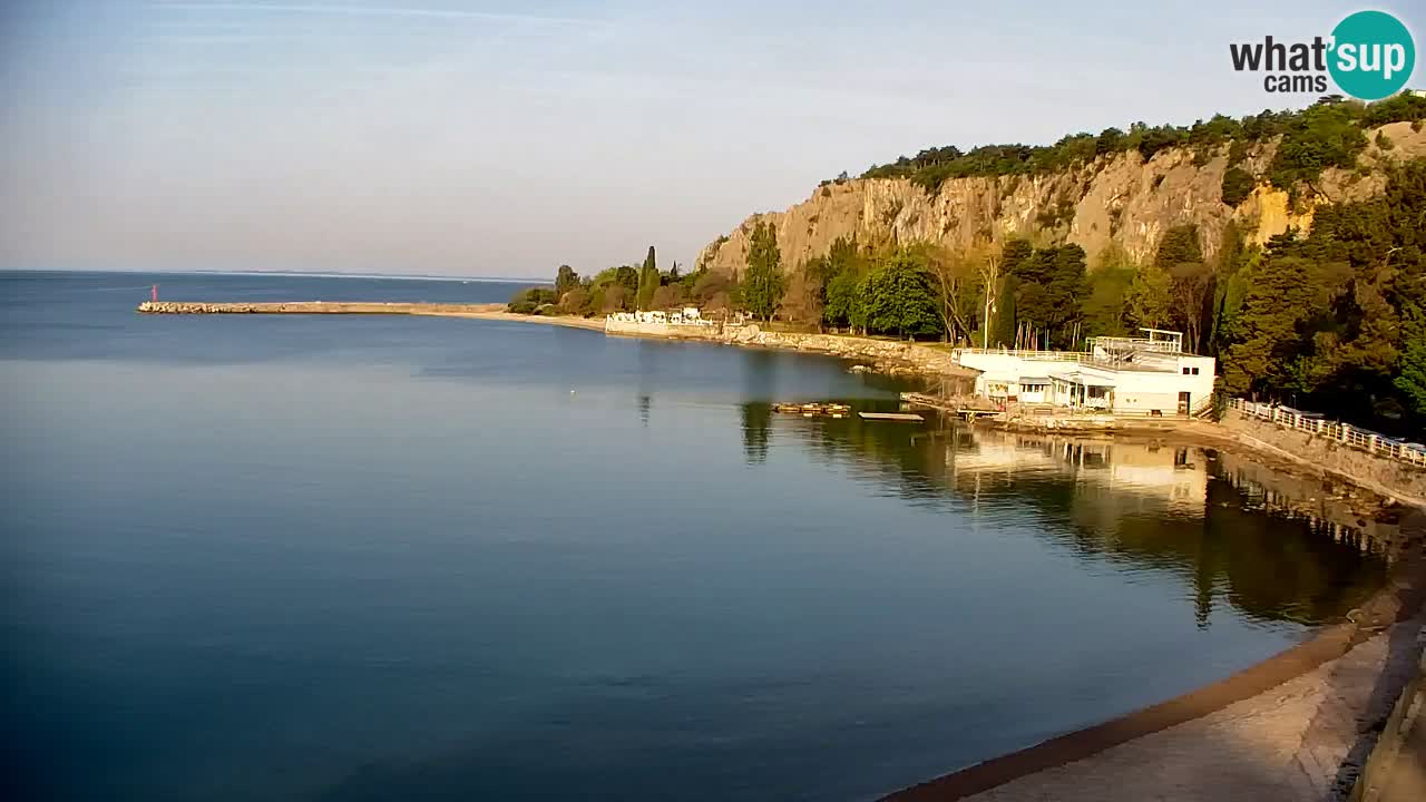 Webcam Sistiana – Vue sur la marina et la baie