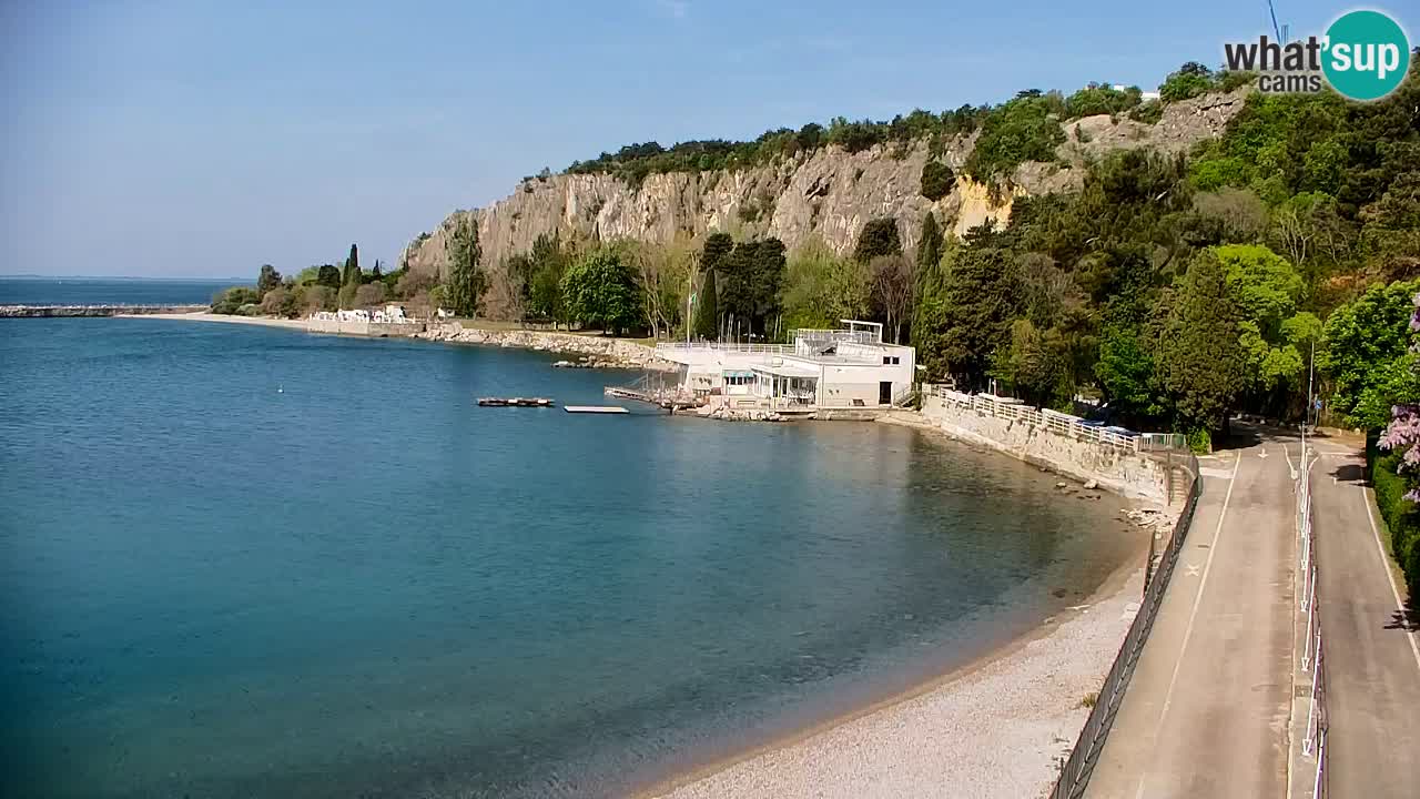 Webcam Sistiana – Vue sur la marina et la baie