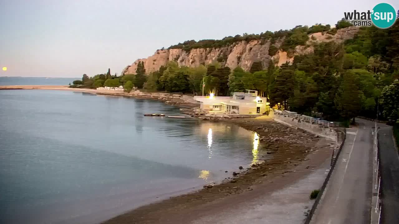 Webcam Sistiana – Vista sobre la marina y la bahía