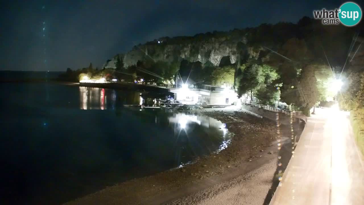Spletna kamera Sesljan (Sistiana) – Pogled na marino in zaliv