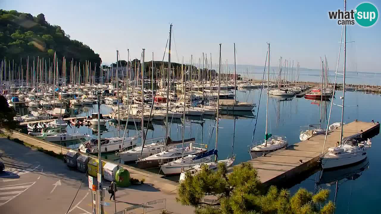 Webcam Sistiana – Vue sur la marina et la baie
