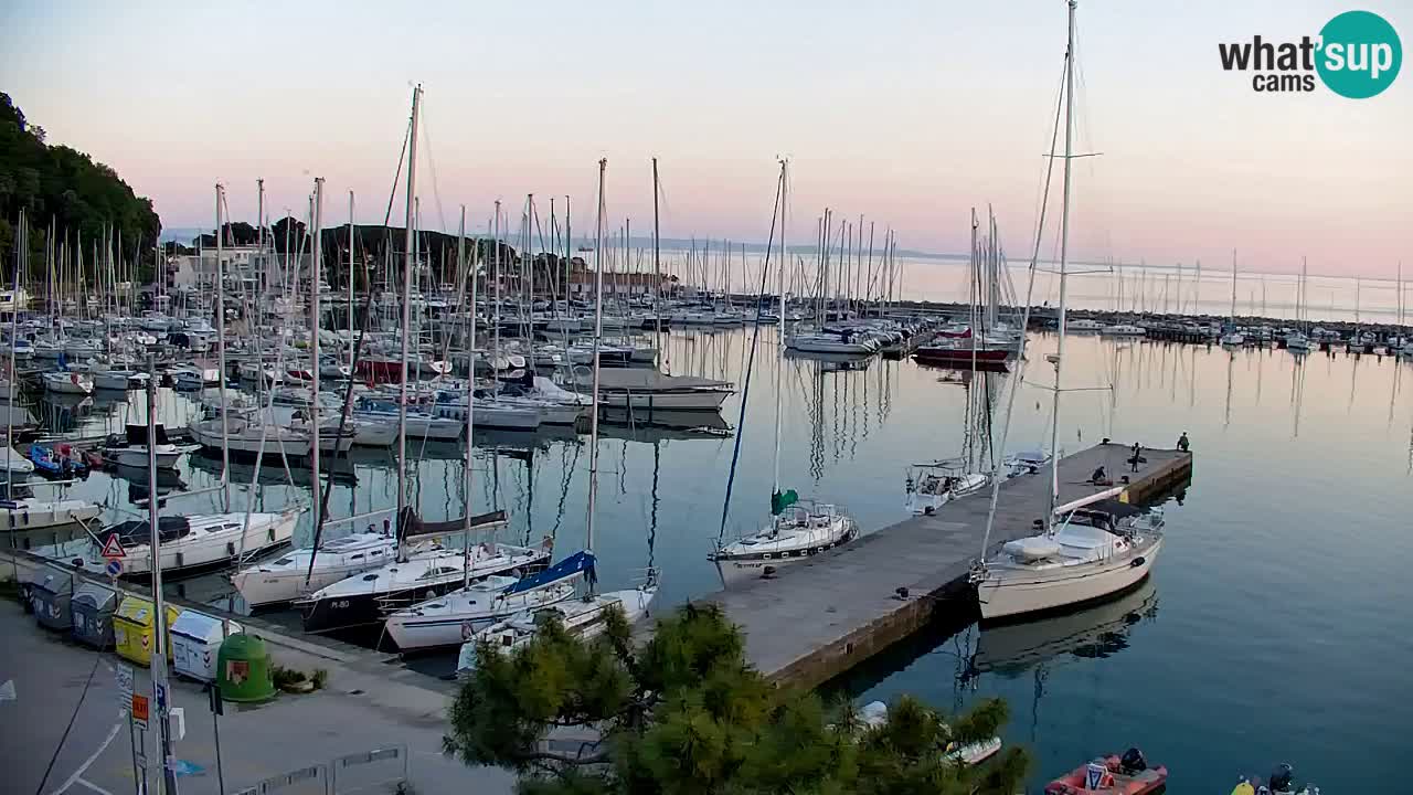 Webcam Sistiana – Vista sobre la marina y la bahía