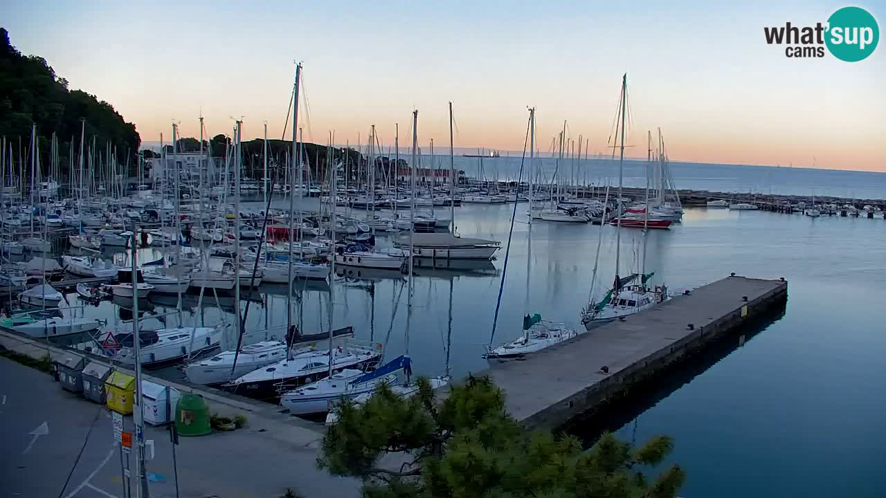 Webcam Sistiana – Vista sobre la marina y la bahía