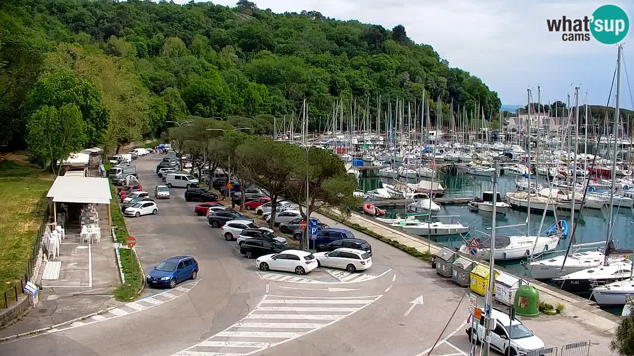 Webcam Sistiana – Pogled na marinu i zaljev