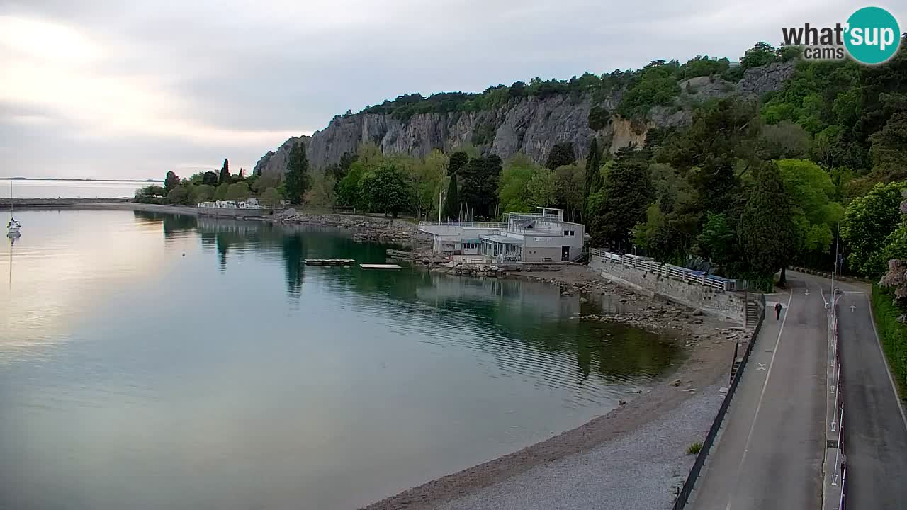 Webcam Sistiana – Vista sobre la marina y la bahía