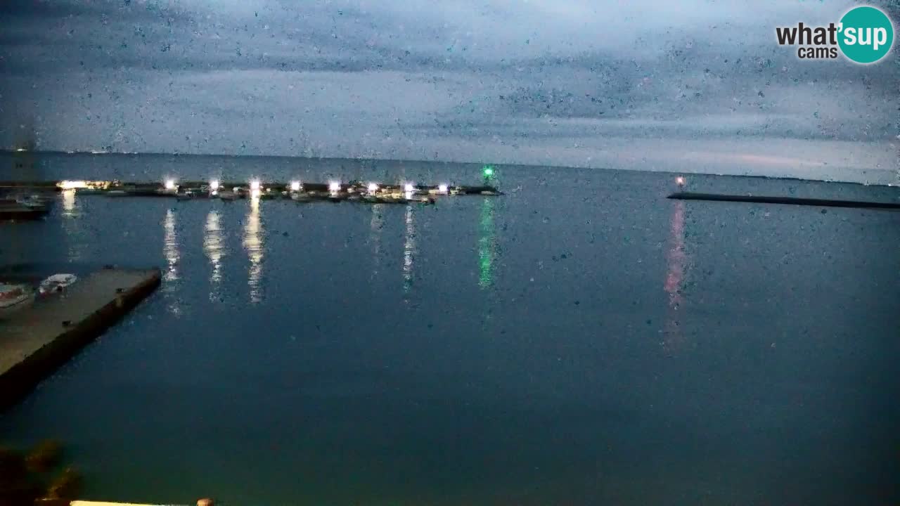 Spletna kamera Sesljan (Sistiana) – Pogled na marino in zaliv