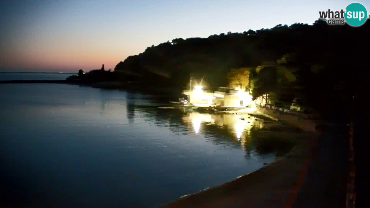 Webcam Sistiana – Vue sur la marina et la baie