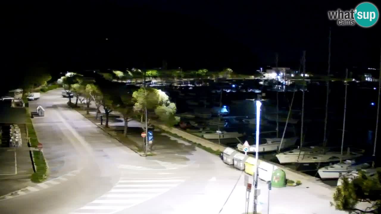 Webcam Sistiana – Pogled na marinu i zaljev