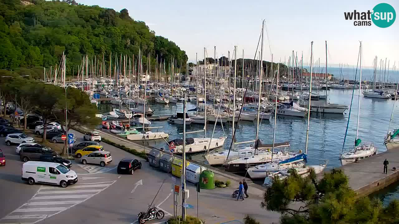 Webcam Sistiana – Vista sobre la marina y la bahía
