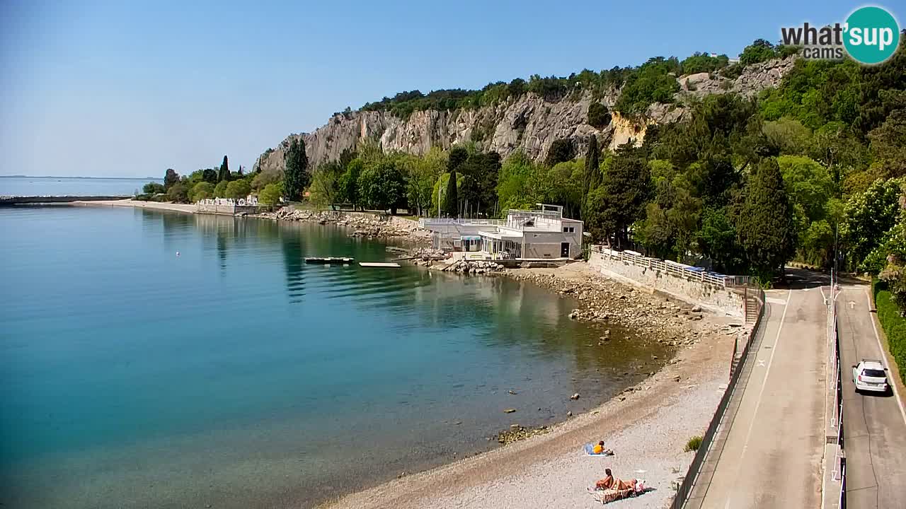 Spletna kamera Sesljan (Sistiana) – Pogled na marino in zaliv