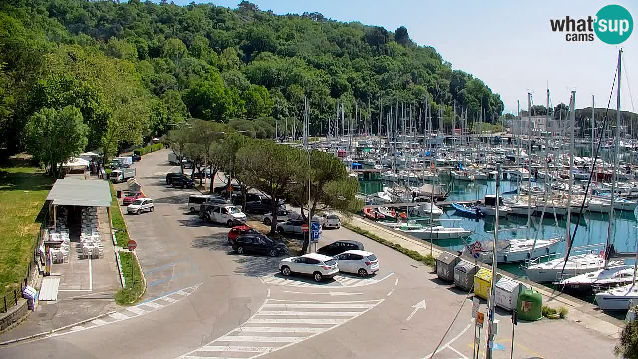 Webcam Sistiana – Pogled na marinu i zaljev