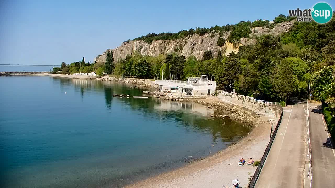 Webcam Sistiana – Pogled na marinu i zaljev