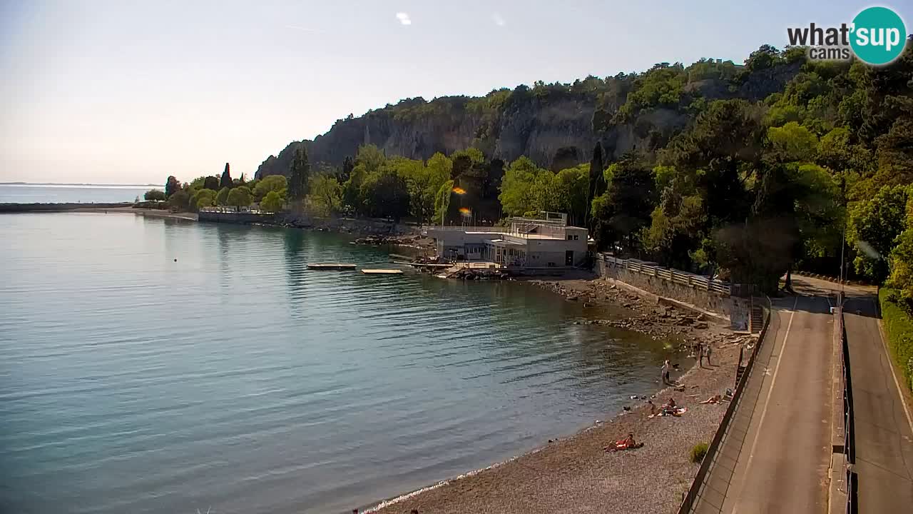 Webcam Sistiana – Vue sur la marina et la baie