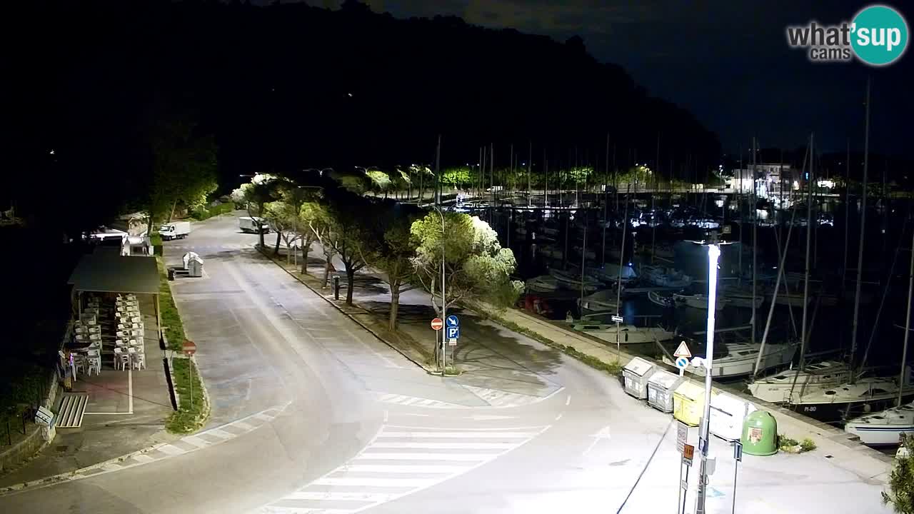 Webcam Sistiana – Pogled na marinu i zaljev