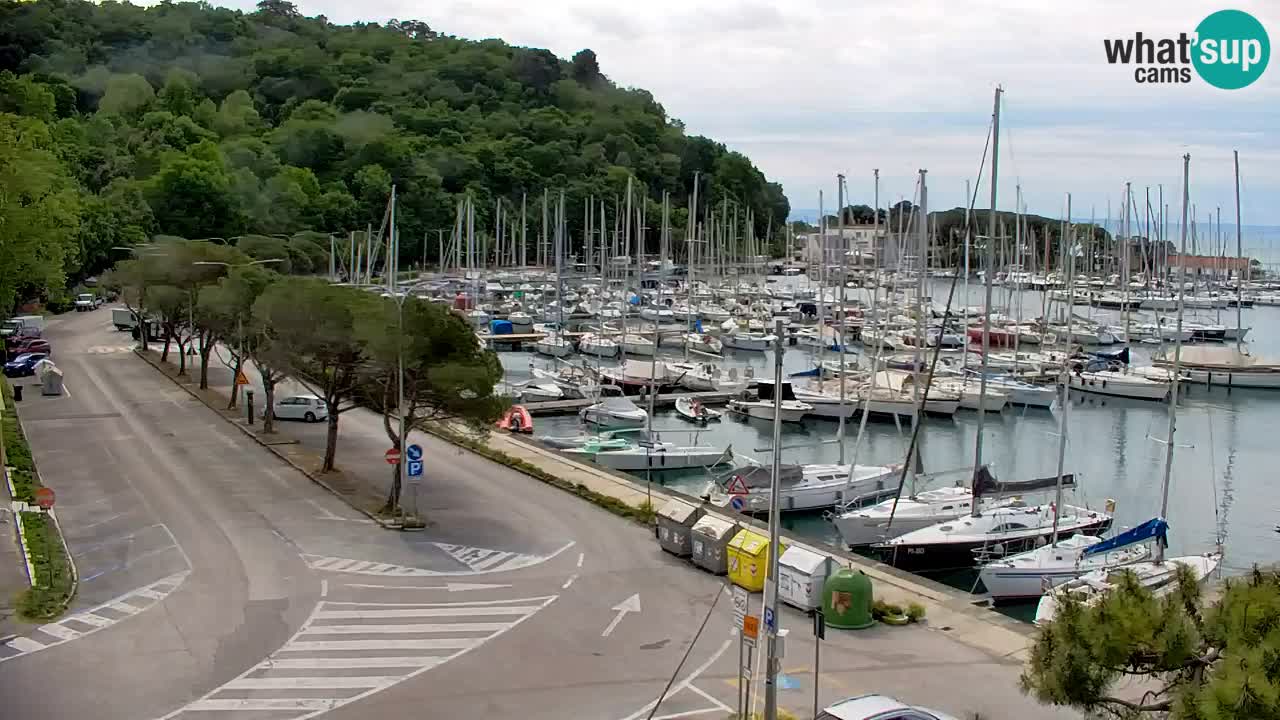 Webcam Sistiana – Vue sur la marina et la baie