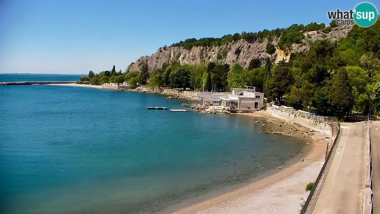 Webcam Sistiana – Vue sur la marina et la baie