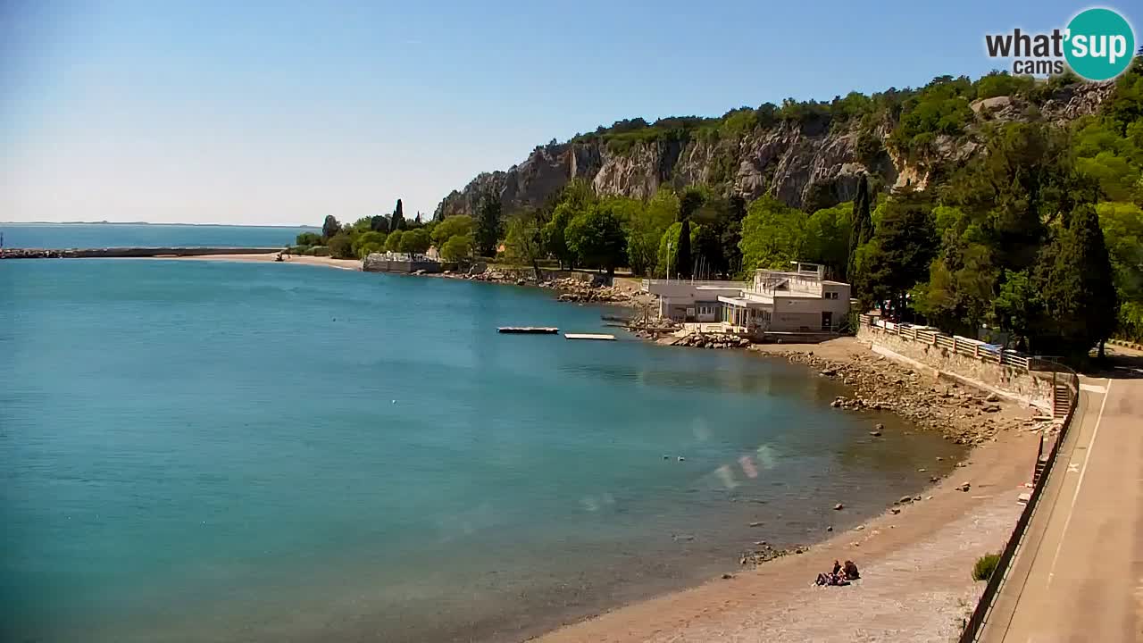 Spletna kamera Sesljan (Sistiana) – Pogled na marino in zaliv
