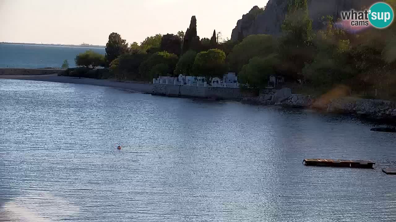 Spletna kamera Sesljan (Sistiana) – Pogled na marino in zaliv