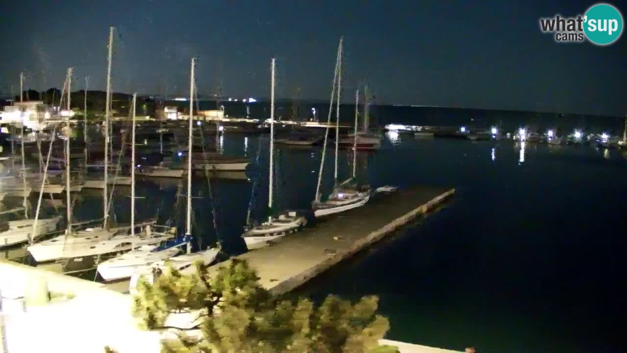 Webcam Sistiana – Vue sur la marina et la baie