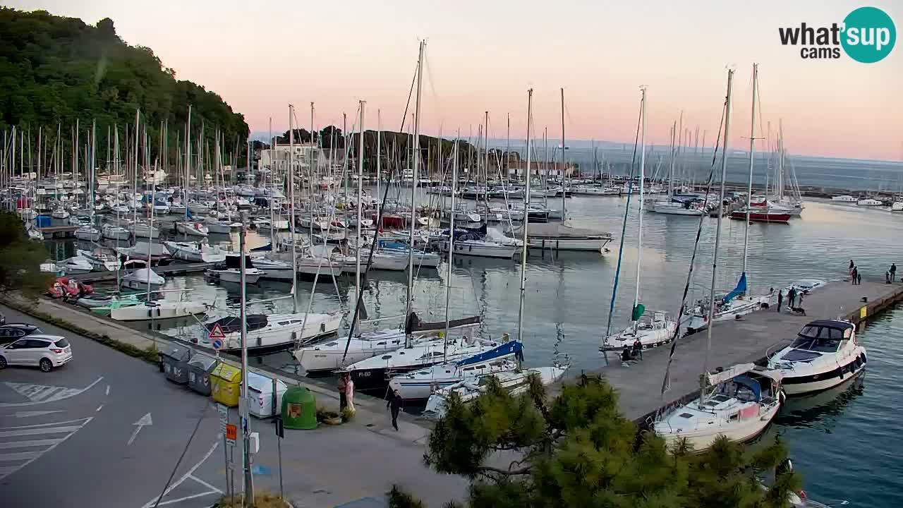 Webcam Sistiana – Vista sobre la marina y la bahía