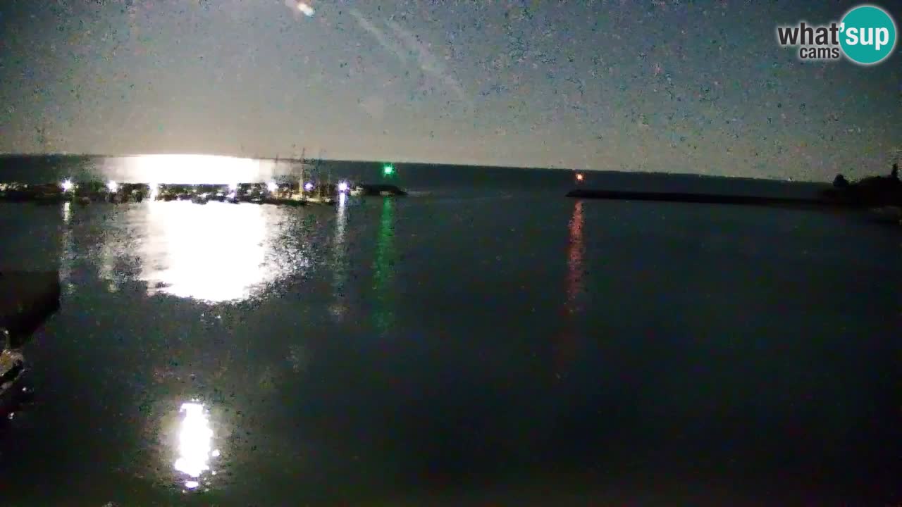 Spletna kamera Sesljan (Sistiana) – Pogled na marino in zaliv