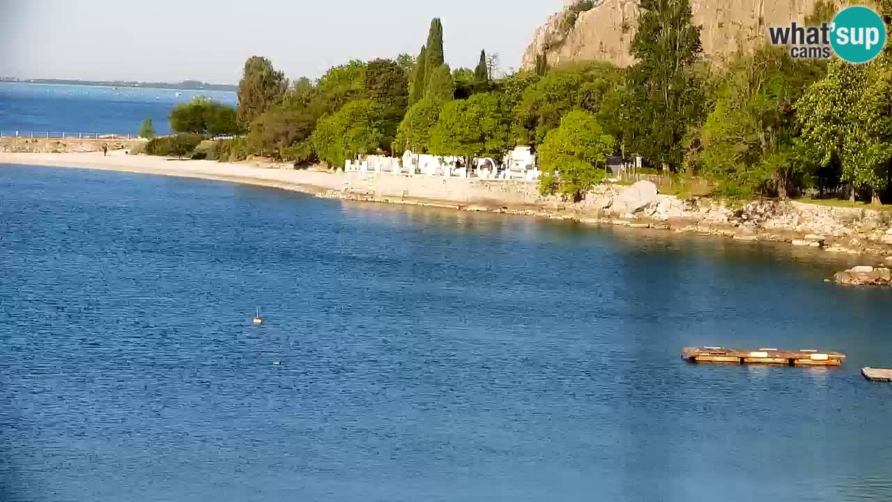 Webcam Sistiana – Vue sur la marina et la baie