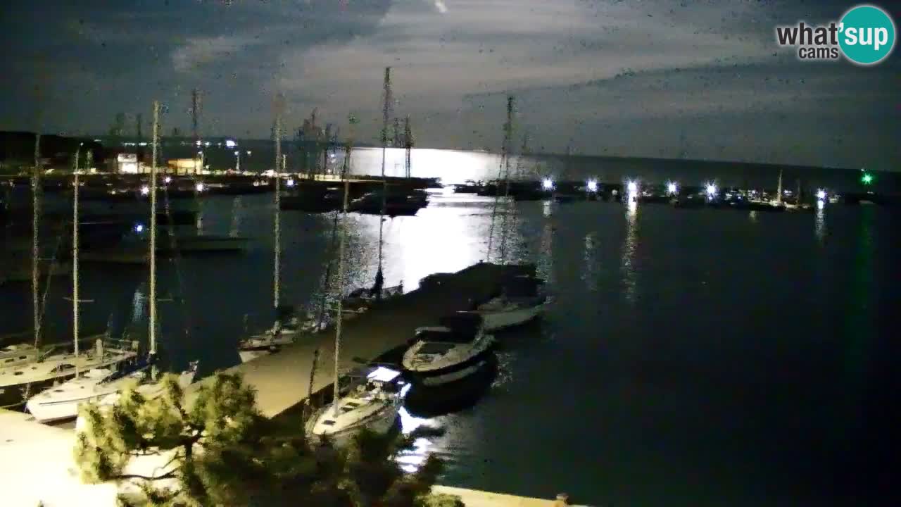 Webcam Sistiana – Vue sur la marina et la baie