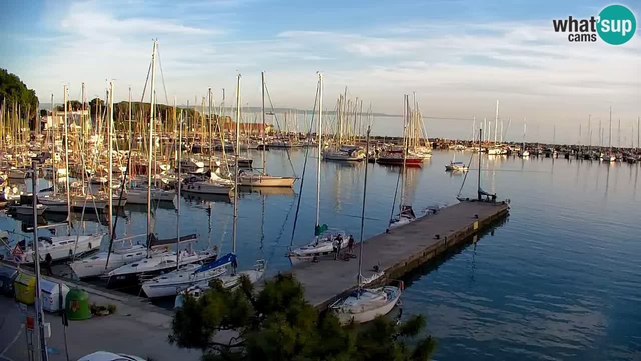 Webcam Sistiana – Vue sur la marina et la baie