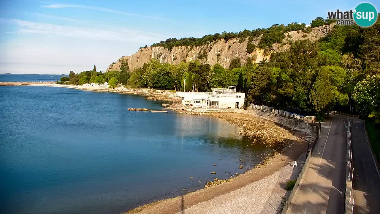 Webcam Sistiana – Vue sur la marina et la baie