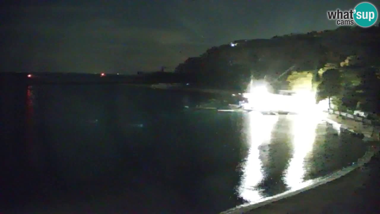 Webcam Sistiana – Vue sur la marina et la baie
