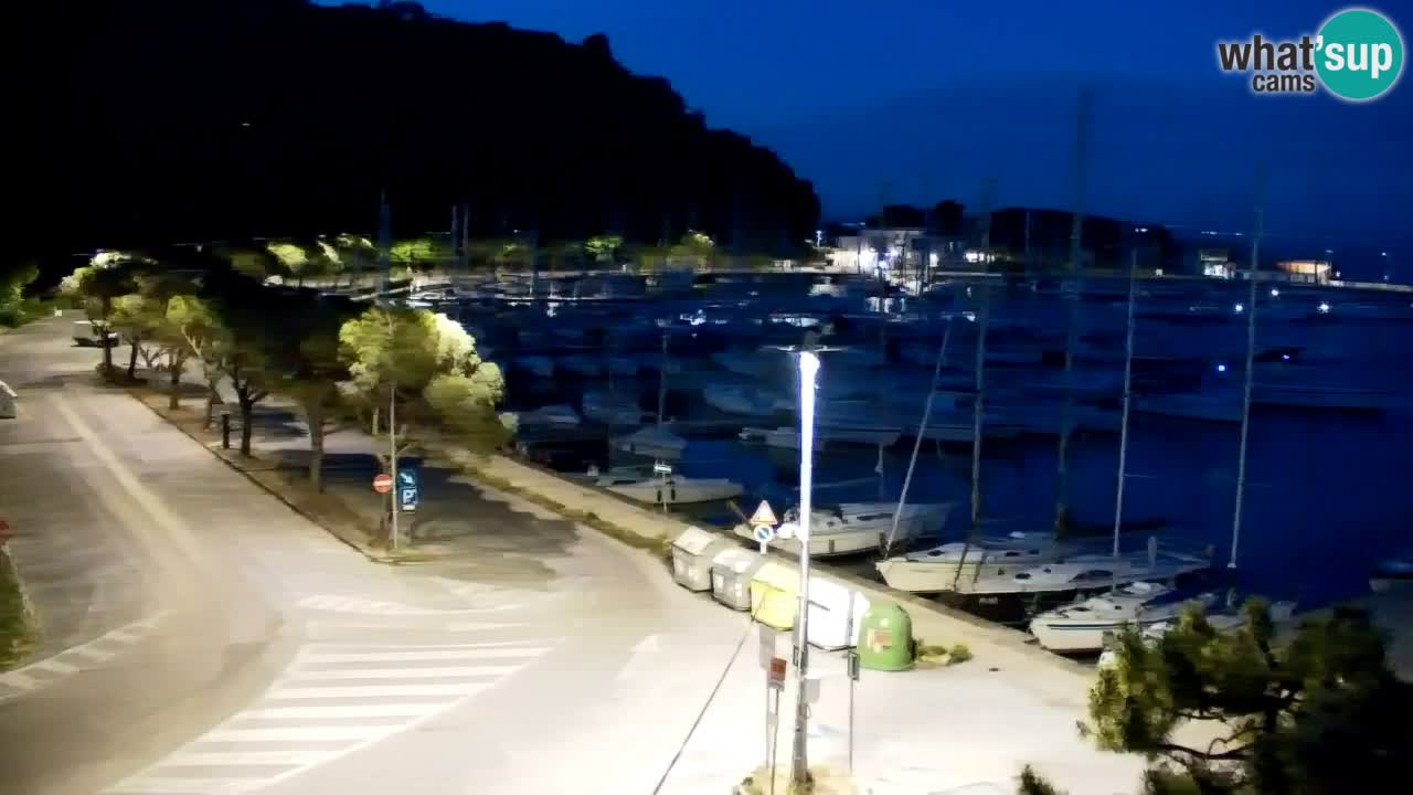 Spletna kamera Sesljan (Sistiana) – Pogled na marino in zaliv