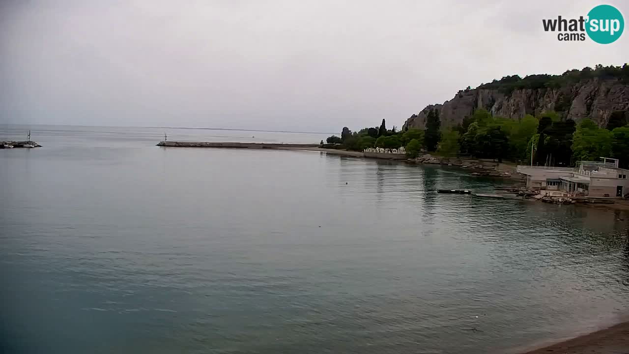 Spletna kamera Sesljan (Sistiana) – Pogled na marino in zaliv