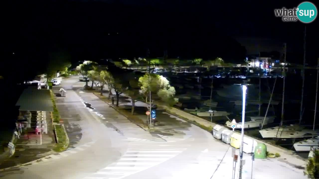 Spletna kamera Sesljan (Sistiana) – Pogled na marino in zaliv