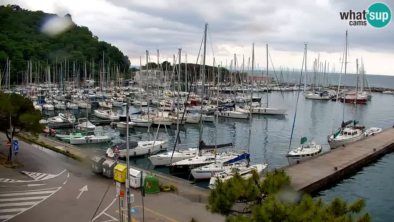 Webcam Sistiana – Vue sur la marina et la baie