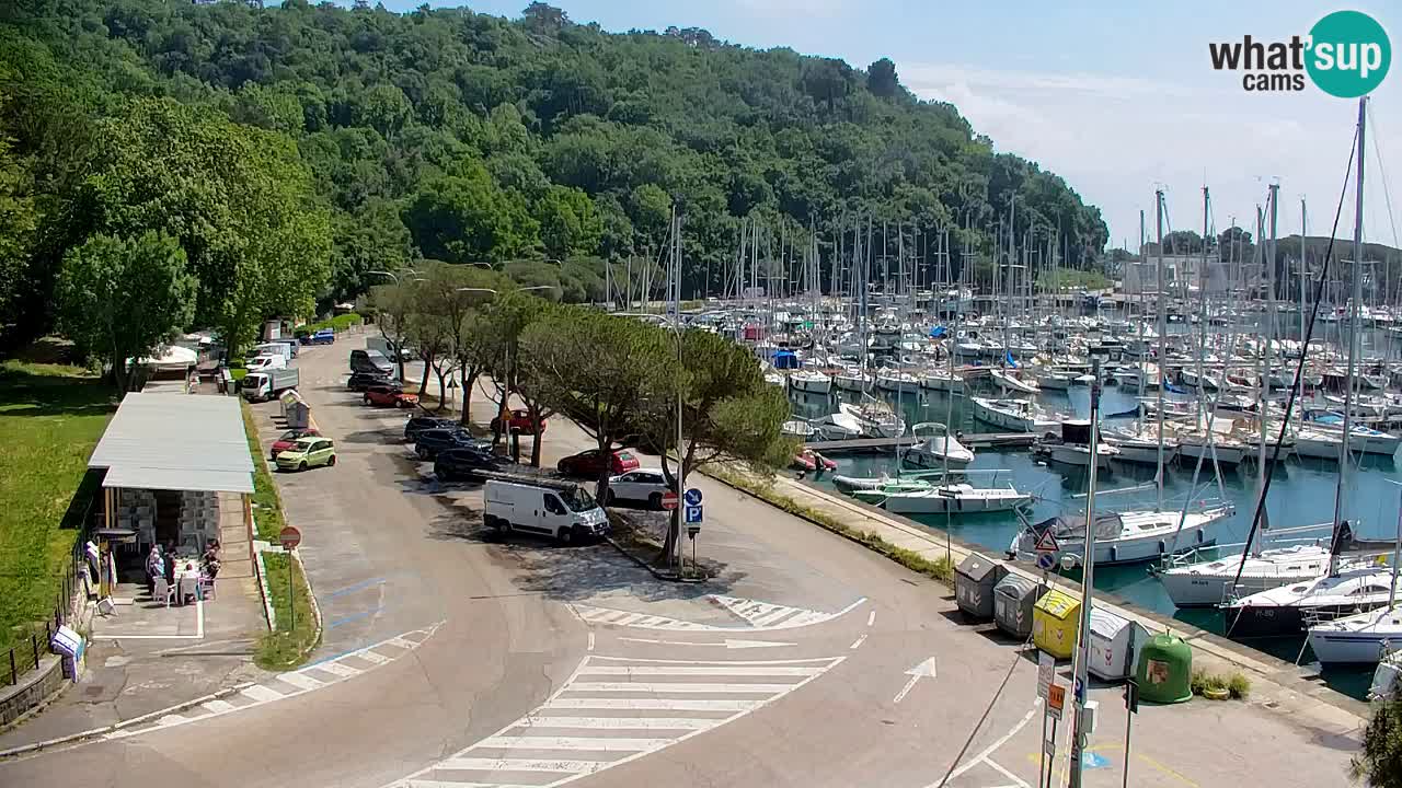 Webcam Sistiana – Vue sur la marina et la baie