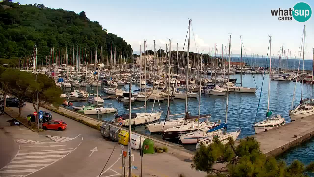 Webcam Sistiana – Vue sur la marina et la baie