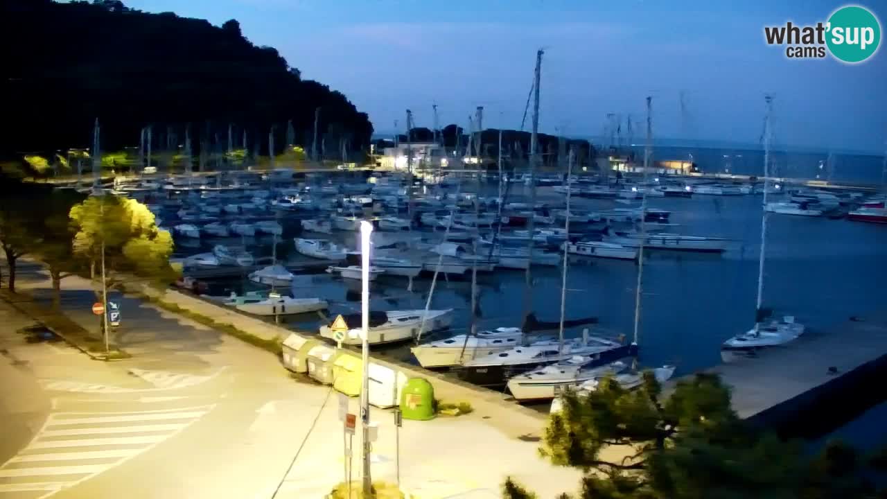 Webcam Sistiana – Vue sur la marina et la baie
