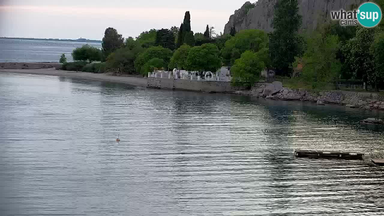 Spletna kamera Sesljan (Sistiana) – Pogled na marino in zaliv