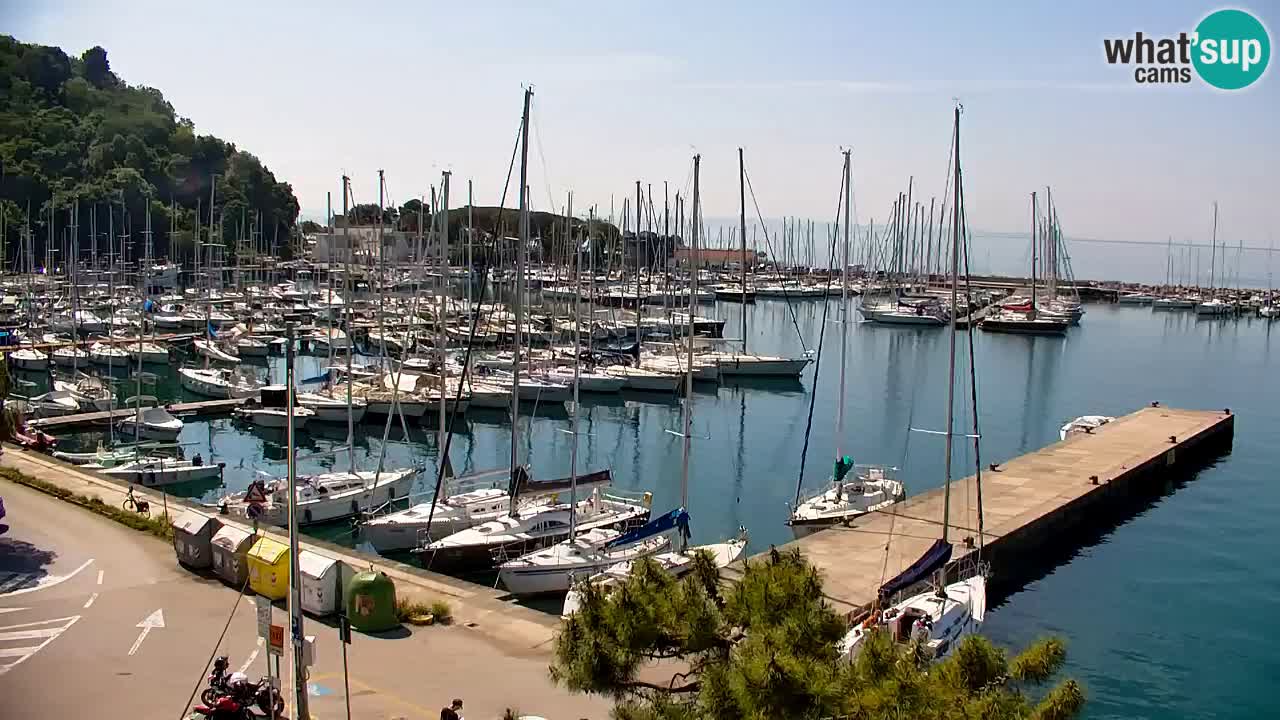 Webcam Sistiana – Vue sur la marina et la baie
