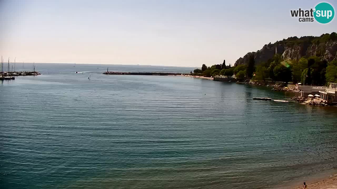 Webcam Sistiana – Vue sur la marina et la baie