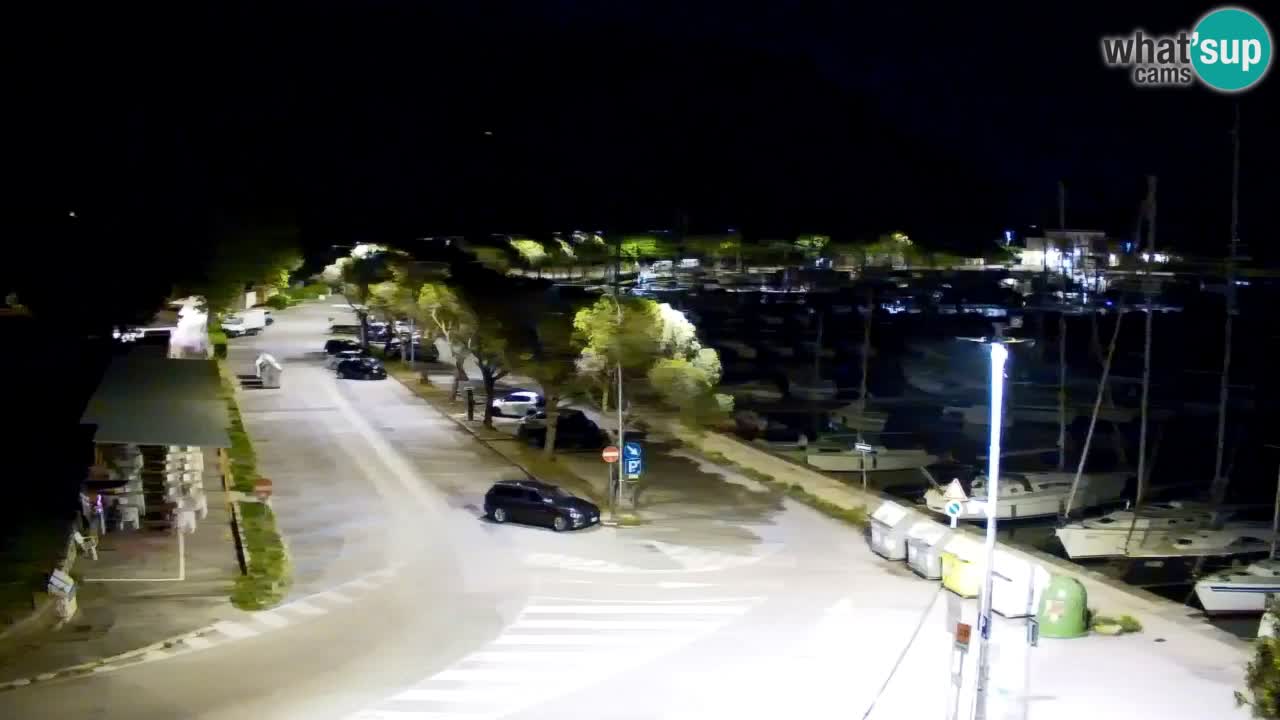 Spletna kamera Sesljan (Sistiana) – Pogled na marino in zaliv