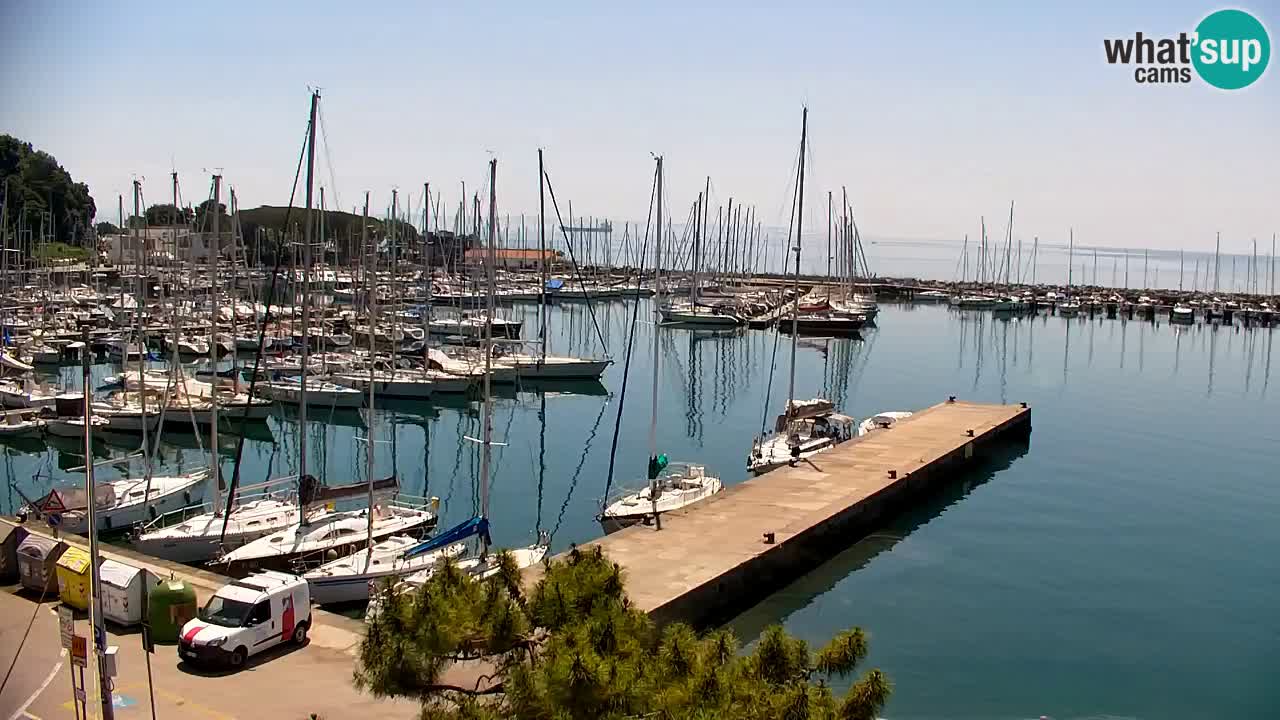Webcam Sistiana – Vue sur la marina et la baie