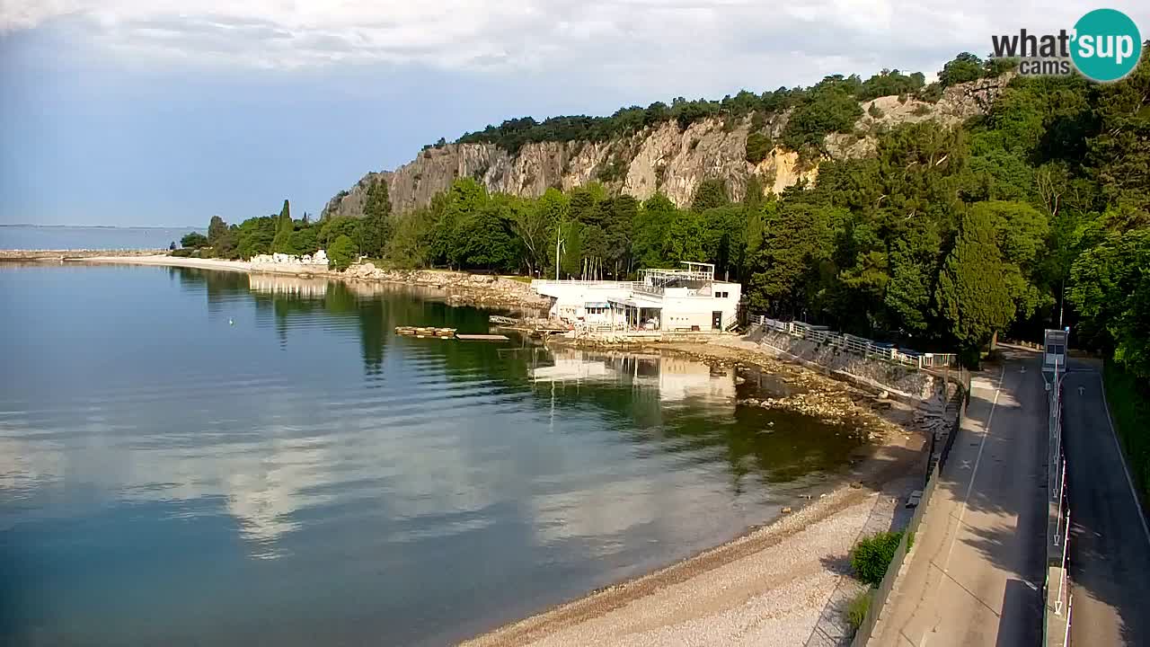 Webcam Sistiana – Vue sur la marina et la baie